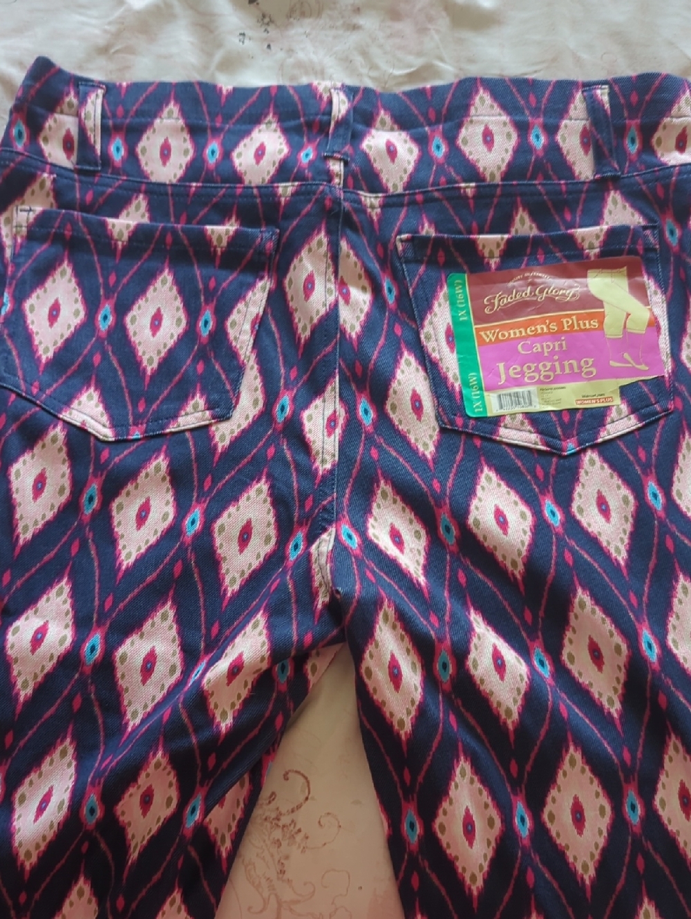 Faded Glory Women's Capri Jegging Size 1X-16 W - Picture 5 of 9